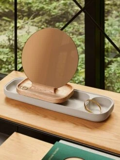 Fritz Hansen KN Slide Tischspiegel, Esche – Grauer Beton 11 Fritz Hansen KN Slide Tischspiegel, Esche – Grauer Beton -Wohnaccessoires Angebote 17949 Slide