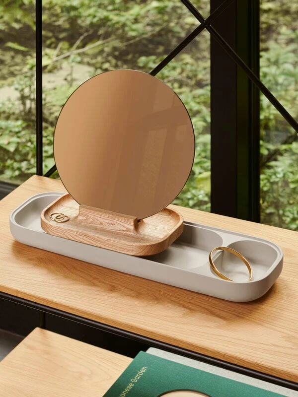 Fritz Hansen KN Slide Tischspiegel, Esche – Grauer Beton 6 Fritz Hansen KN Slide Tischspiegel, Esche – Grauer Beton – Bild 4