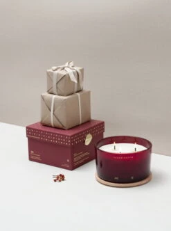 Skandinavisk Duftkerze Mit Deckel, JUL, Drei Dochte -Wohnaccessoires Angebote 20118 100 STYLING JUL SCENTED CANDLE 475G
