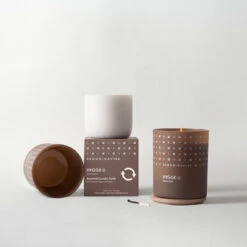 Skandinavisk Duftkerze Mit Deckel, HYGGE, Groß -Wohnaccessoires Angebote 20131 100 STYLING HYGGE CANDLE REFILL 200Grole