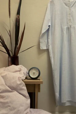 AJ Bankers Tischuhr Mit Wecker, Dunkelgrau 9 AJ Bankers Tischuhr Mit Wecker, Dunkelgrau -Wohnaccessoires Angebote 2021 43694 02