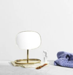 Normann Copenhagen Flip Kosmetikspiegel, Messing -Wohnaccessoires Angebote 371999 Normann Copenhagen Flip Mirror Brass 04