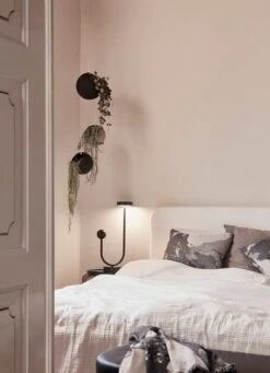 AYTM Globe Blumentopf Zum Aufhängen, Klein, Schwarz - Gold -Wohnaccessoires Angebote AYTM 04 265 1