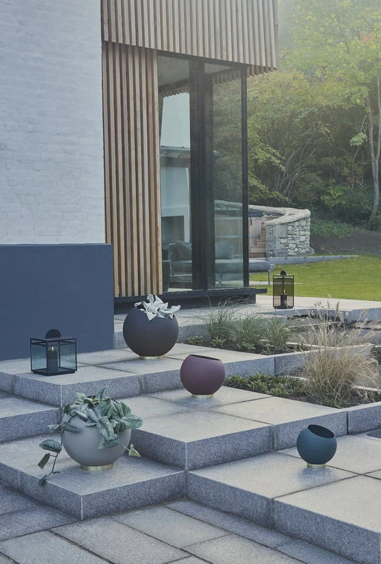 AYTM Globe Blumentopf, XL, Schwarz 6 AYTM Globe Blumentopf, XL, Schwarz – Bild 4