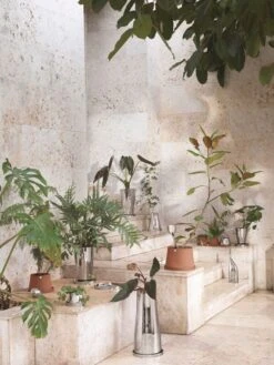 Georg Jensen Terra Gießkanne, Polierter Stahl -Wohnaccessoires Angebote GJ SS20 HOME TERRA 07 1