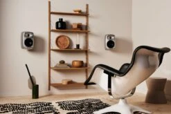 Vitra Cork Schale, Klein 11 Vitra Cork Schale, Klein -Wohnaccessoires Angebote Genelec 0350 final lores sRGB