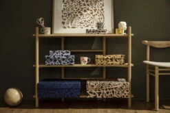 Iittala OTC Kunstplakat, Cheetah -Wohnaccessoires Angebote Iittala 2021 OTC Art poster storage box Fiskars X Iittala scissors Kastehelmi