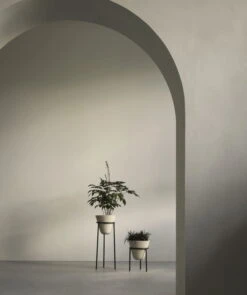 Menu Daiza Blumentopf, 35 x 25 cm, Elfenbeinfarben 13 Menu Daiza Blumentopf, 35 x 25 cm, Elfenbeinfarben -Wohnaccessoires Angebote MENU Daiza Planter 11