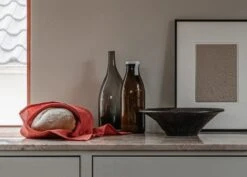 Menu Triptych Keramikschale, 30 cm, Mokka -Wohnaccessoires Angebote MENU Papilio Tea Towel Triptych Bowl Strandgade Carafe 1