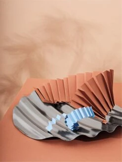 Muuto Wave Tablett, 50 cm, Stahl -Wohnaccessoires Angebote Muuto Holiday 2021 Wave lo res