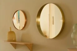 Vino 60 Spiegel, Messing, Nach Außen Geklappt -Wohnaccessoires Angebote VINO iinavuorivirta lokalhelsinki2022