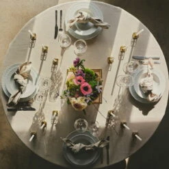 By Lassen Schale Kubus Centrepiece, Groß, Vergoldet -Wohnaccessoires Angebote bylassen Kubus SS2022 20 copyrole