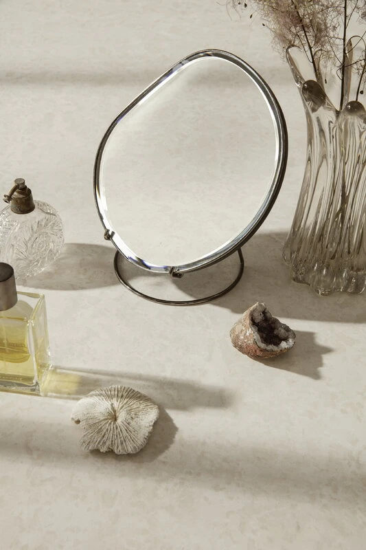 Ferm LIVING Pond Tischspiegel, Chrom Dunkel 6 Ferm LIVING Pond Tischspiegel, Chrom Dunkel – Bild 4