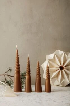 Ferm LIVING Paper Star Sun, Groß -Wohnaccessoires Angebote fermLIVING TwistedCandles Straw VS