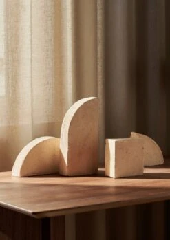 Ferm LIVING Shape Skulpturenset, Blassgelb 9 Ferm LIVING Shape Skulpturenset, Blassgelb -Wohnaccessoires Angebote fermLIVING AW22 ShapeSculptureSet image
